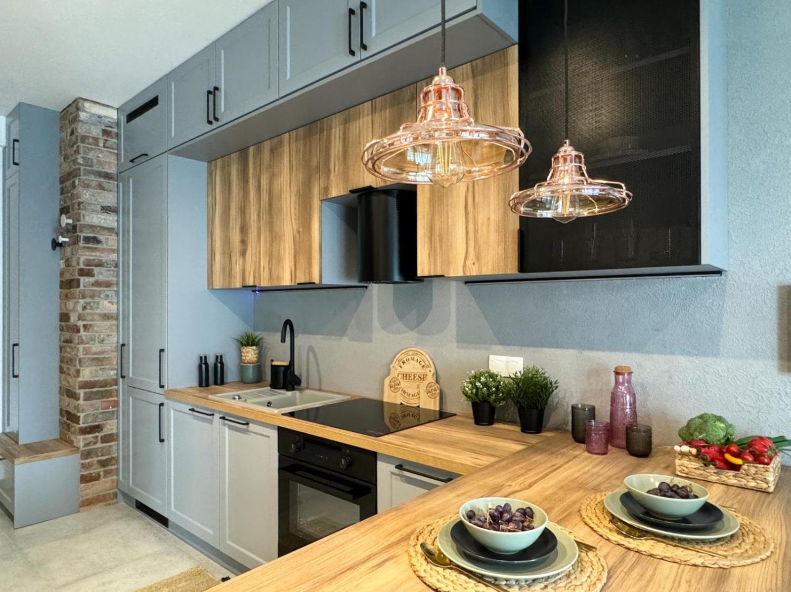 Lakru Apartments Global Office, Free Garage, Self Check-In Katowice Zewnętrze zdjęcie